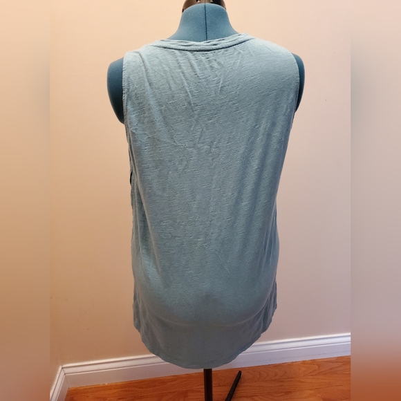 Chicos Dressy Tank - Picture 2 of 4